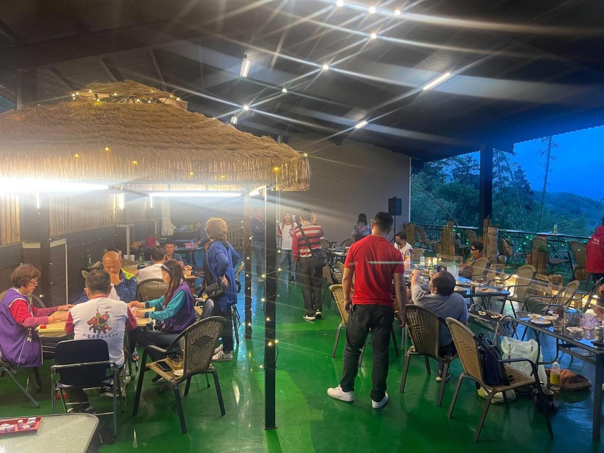 ז'ושאן Romeo Inn מראה חיצוני תמונה